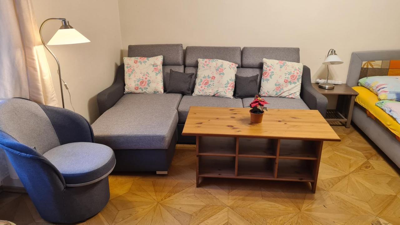 Apartmán No 0a Anenska 13 - Stare Mesto